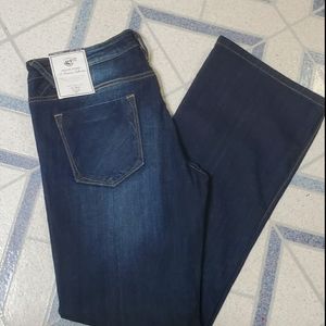 NWT Vigoss Studio NY Jagger Boot cut jean